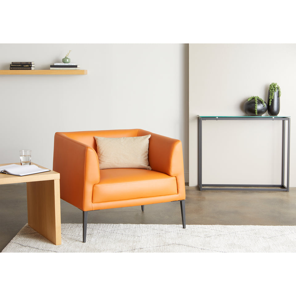 Matias Lounge Chair in Cognac