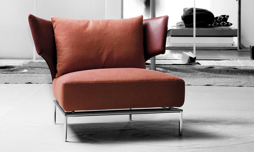 Abbraccio Chair.