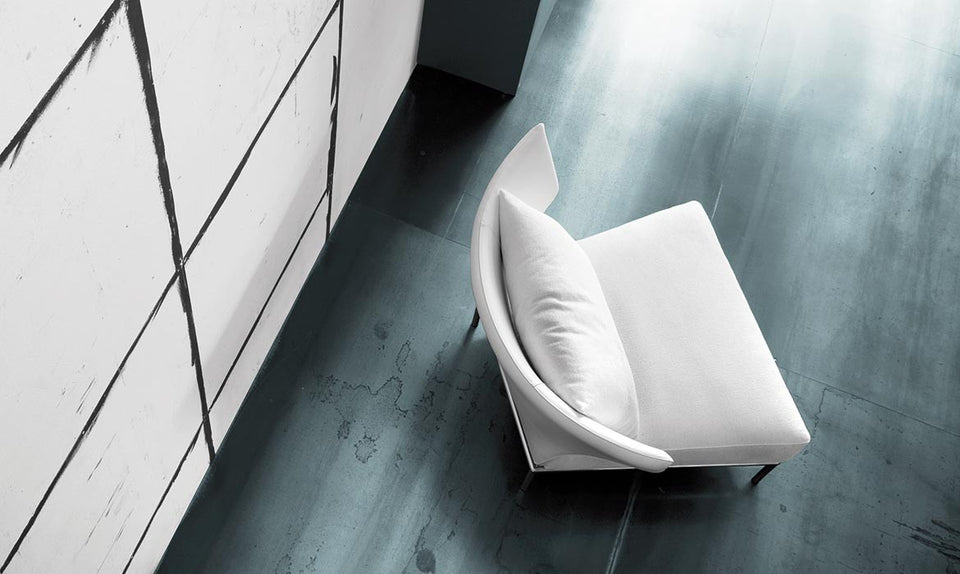 Abbraccio Chair.