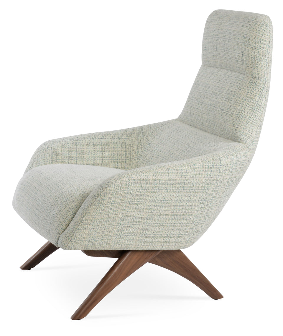 Barcelona Armchair Wood Base.
