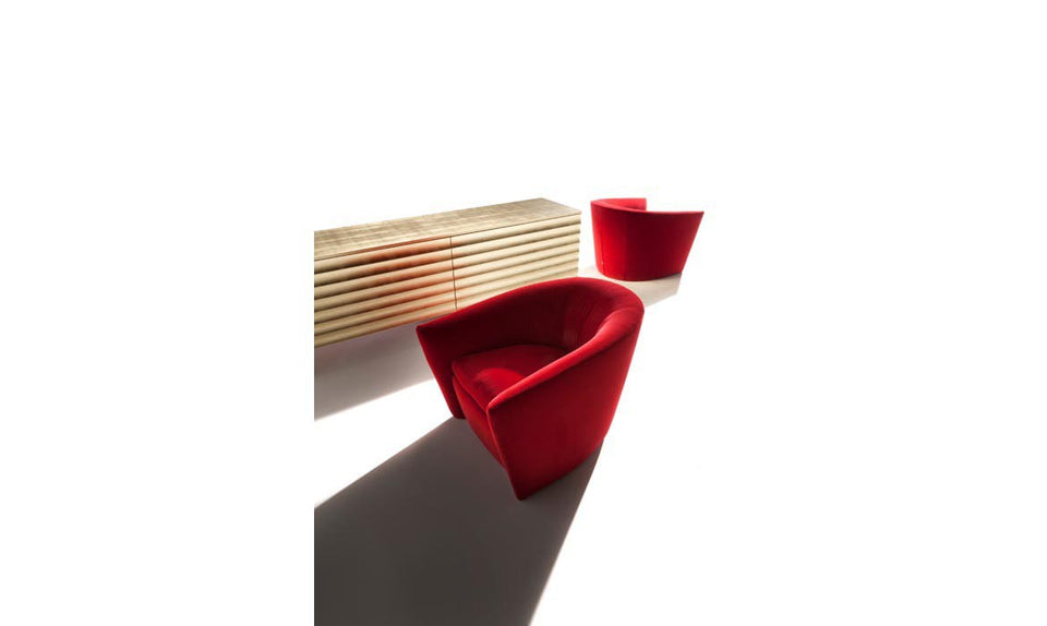 Canzone Chair.