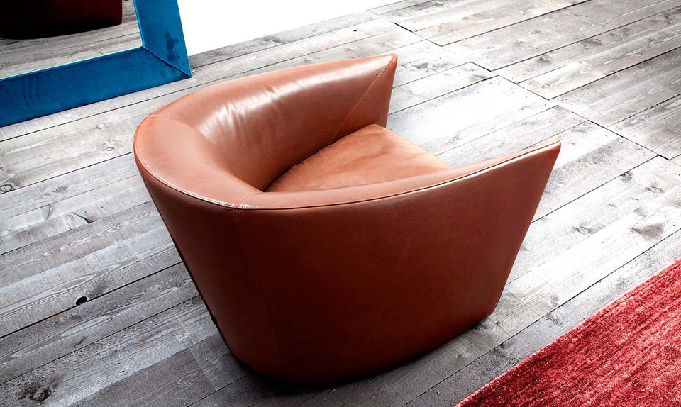 Canzone Chair.