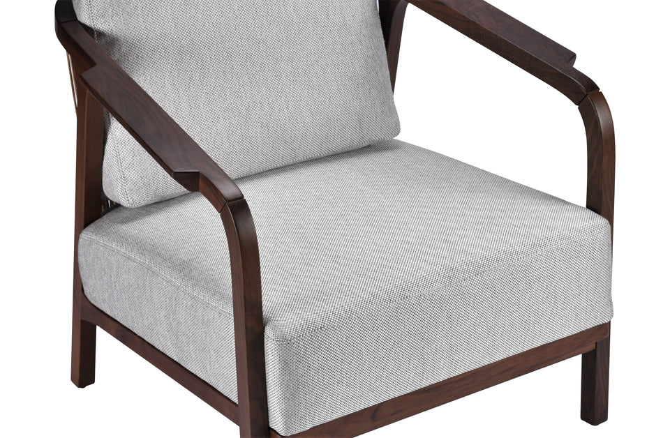 Drops Arm Lounge Chair.