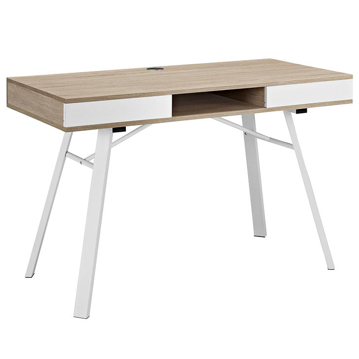 Stir office desk in oak.