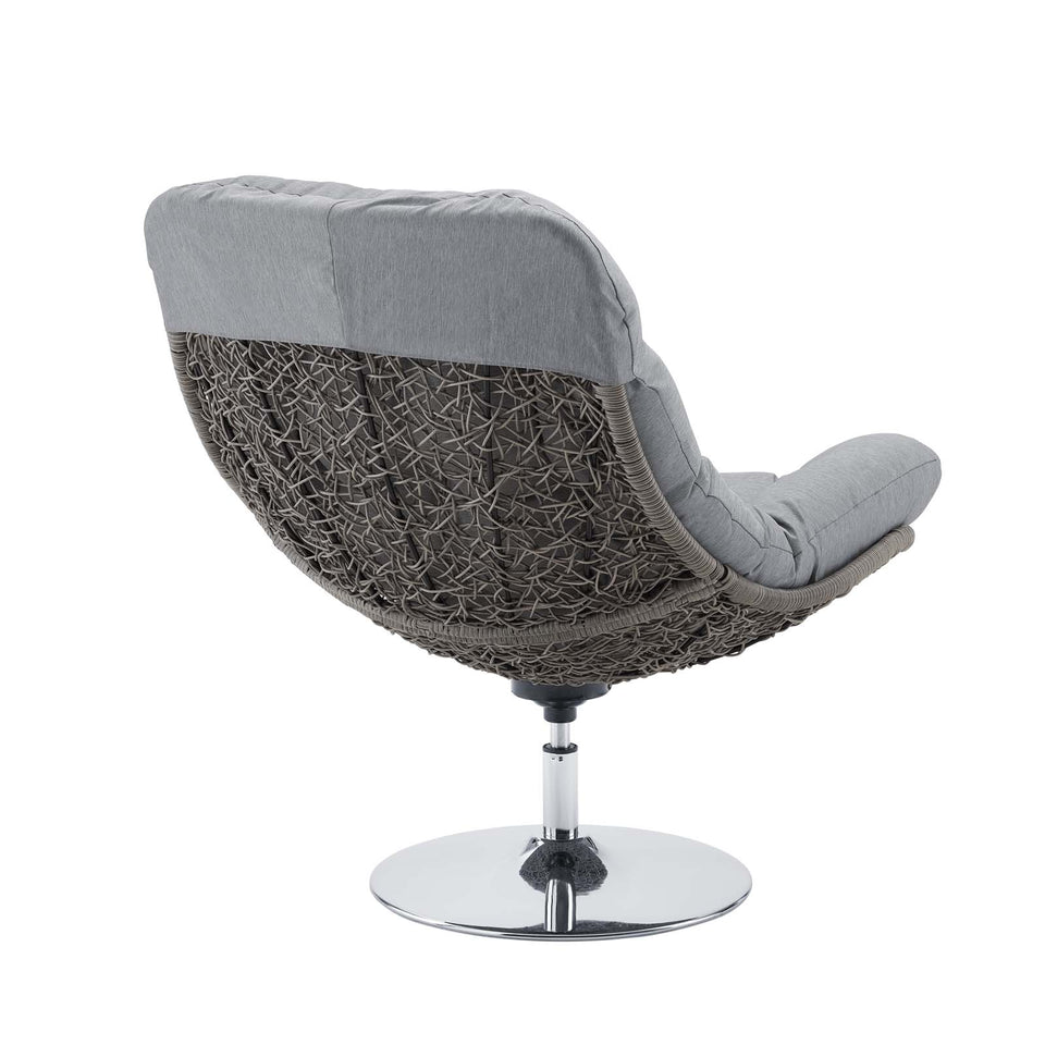 Brighton Wicker Rattan Outdoor Patio Swivel Lounge Chair.