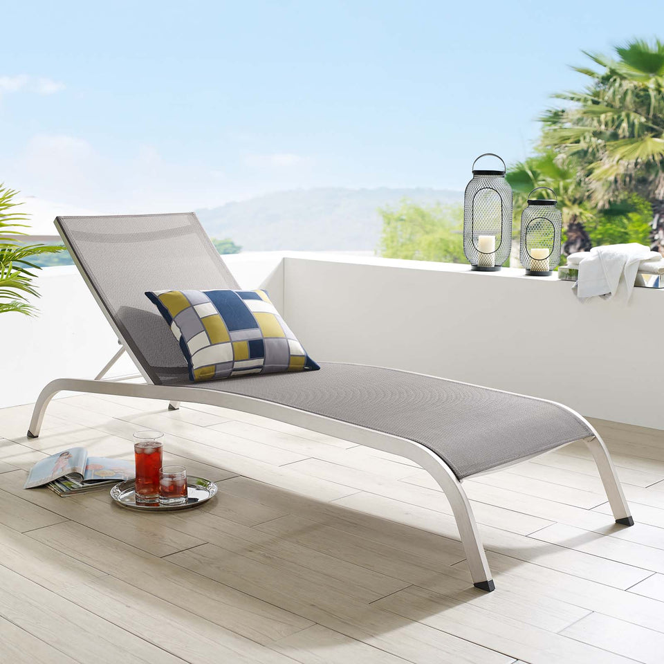 Savannah Outdoor Patio Mesh Chaise Outdoor Patio Lounge Chair.