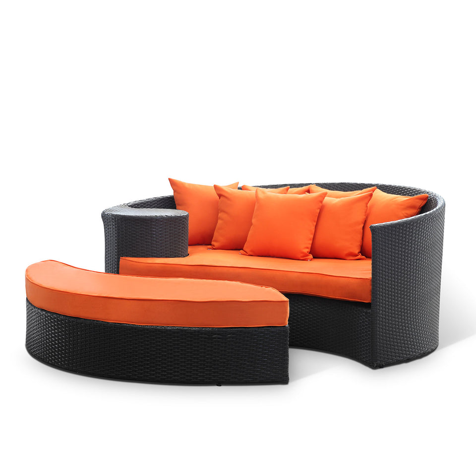 Taiji Outdoor Patio Wicker Daybed.