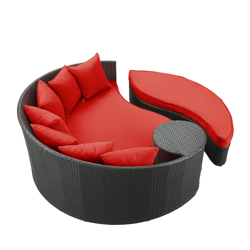 Taiji Outdoor Patio Wicker Daybed.