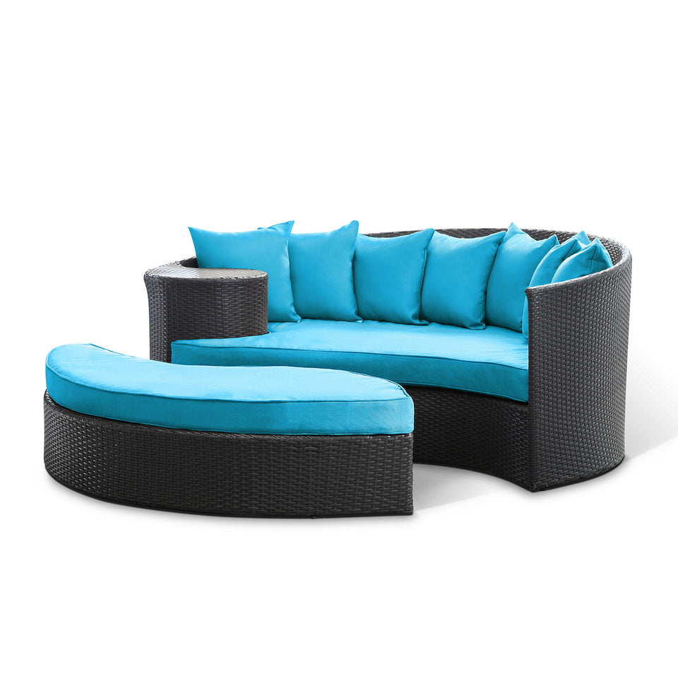 Taiji Outdoor Patio Wicker Daybed.