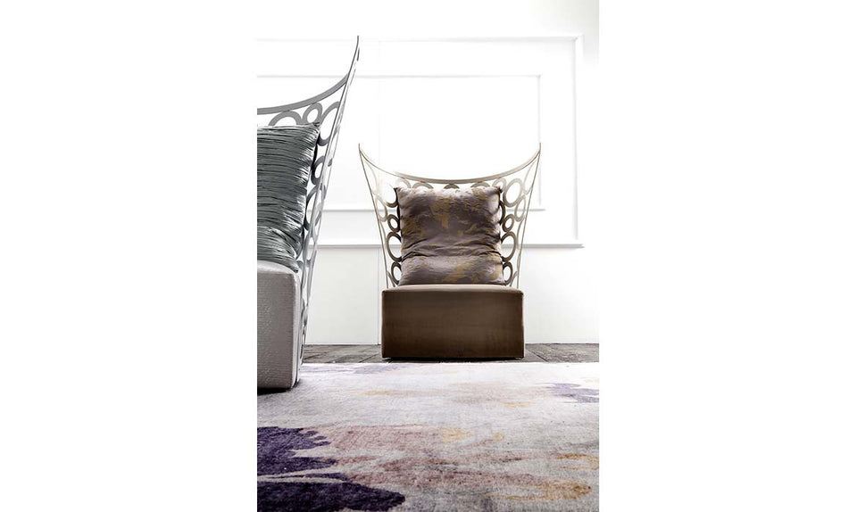 Icona Chair.