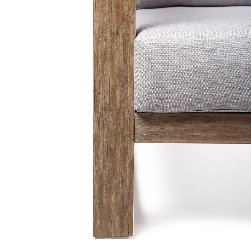 Paradise Outdoor Light Eucalyptus Wood Lounge Chair with Grey Cushions