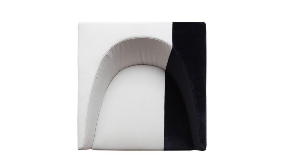 Liola Chair.