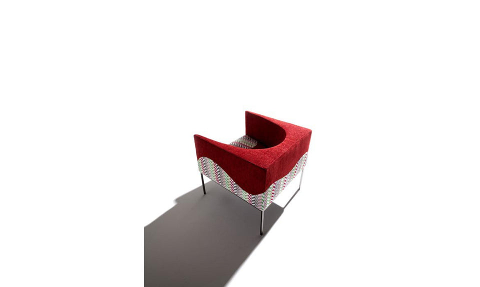 Liola Chair.