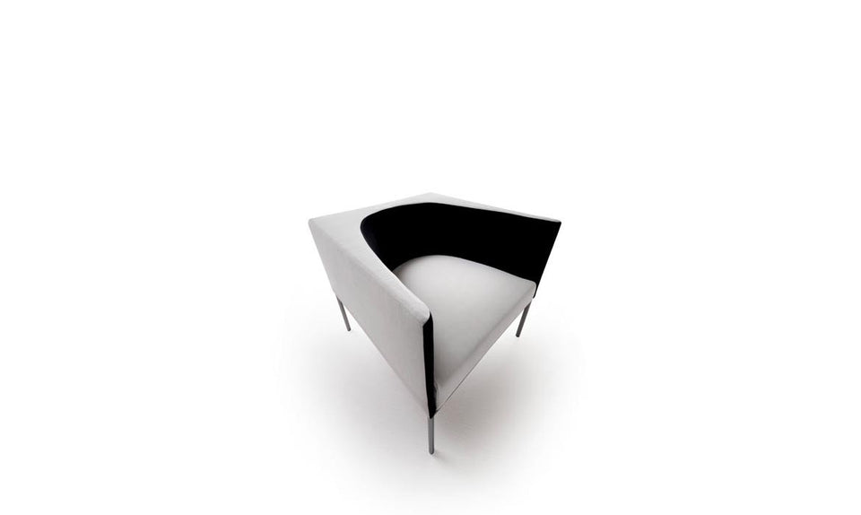 Liola Chair.