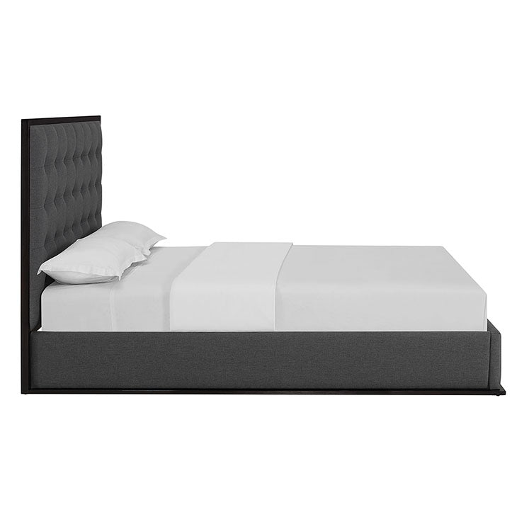 MADELINE QUEEN UPHOLSTERED FABRIC BED.