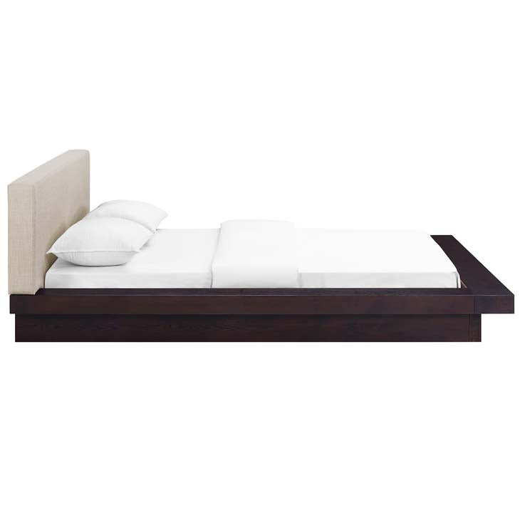 FREJA QUEEN FABRIC PLATFORM BED IN CAPPUCCINO.