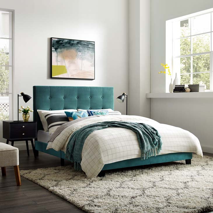 Melanie Queen Button Tufted Upholstered Velvet Platform Bed.