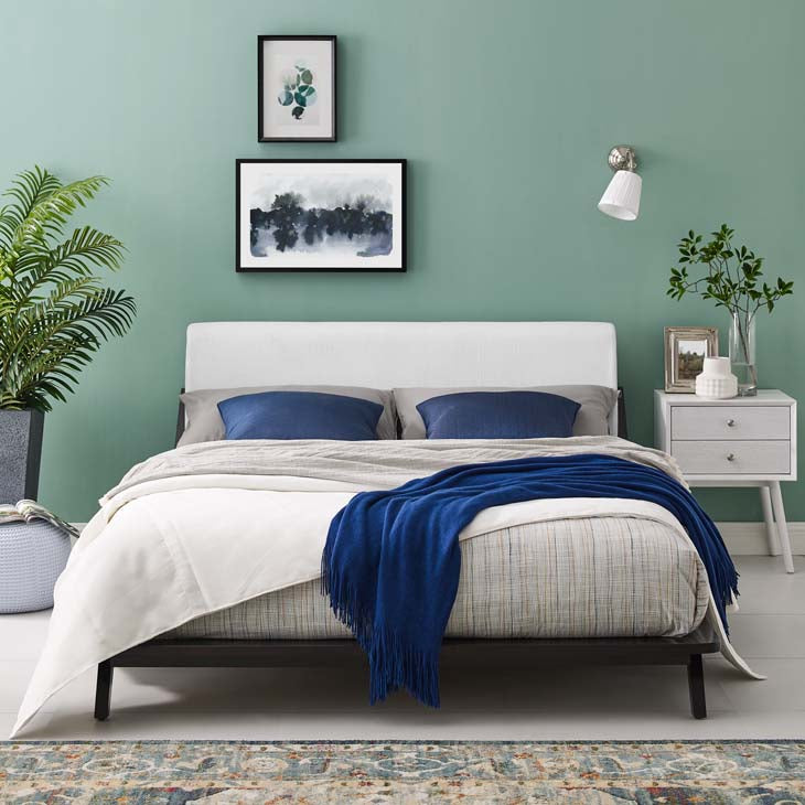 Luella Queen Upholstered Platform Bed in Cappuccino.