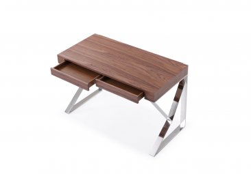 Noho Desk in Walnut.