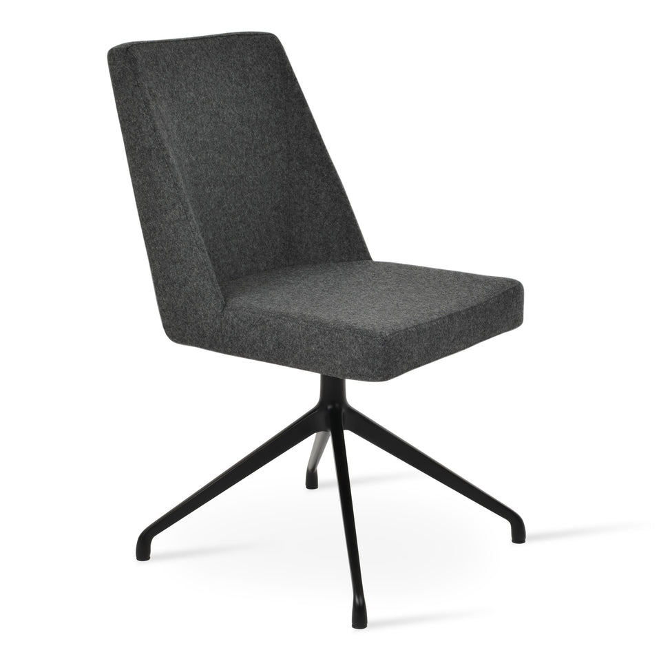 Prisma Spider Swivel Chair.