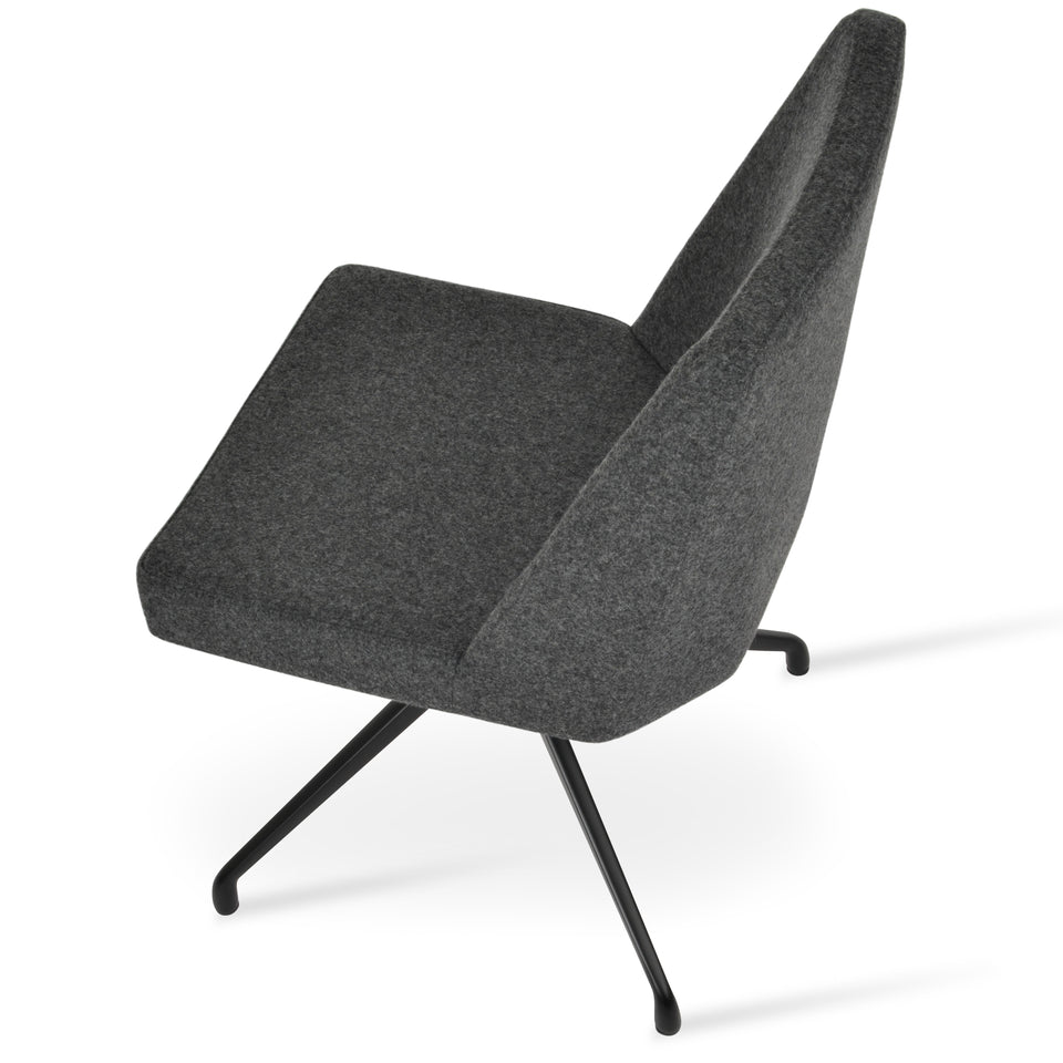 Prisma Spider Swivel Chair.