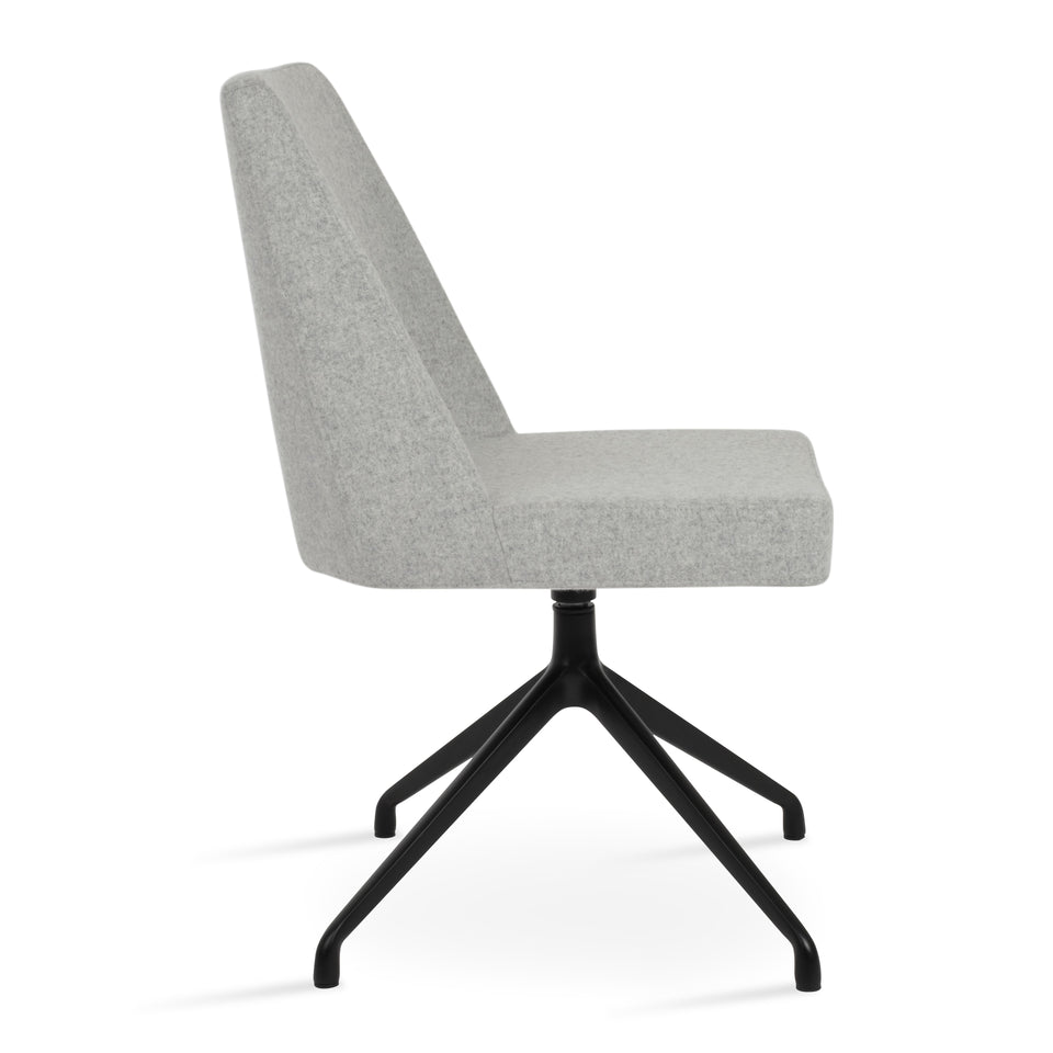 Prisma Spider Swivel Chair.