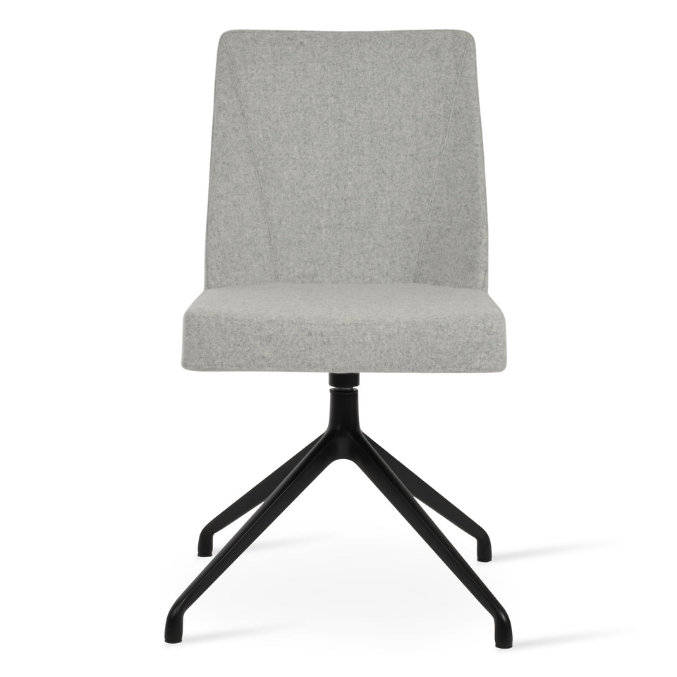 Prisma Spider Swivel Chair.
