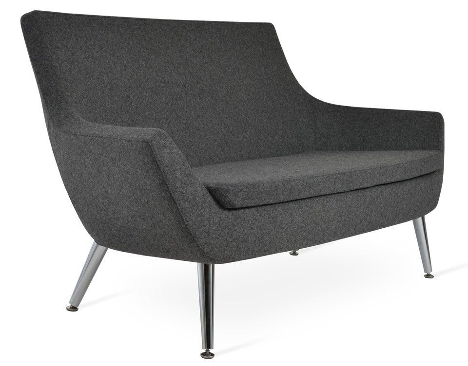Rebecca Two Seater 4 Legs Metal.