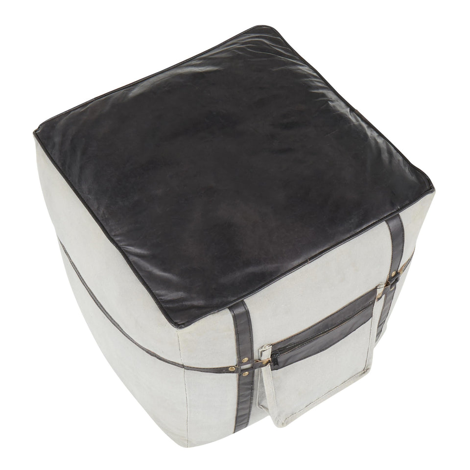 Samson Pouf.