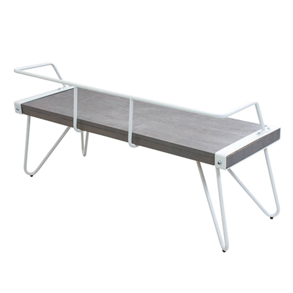 Stefani Bench.