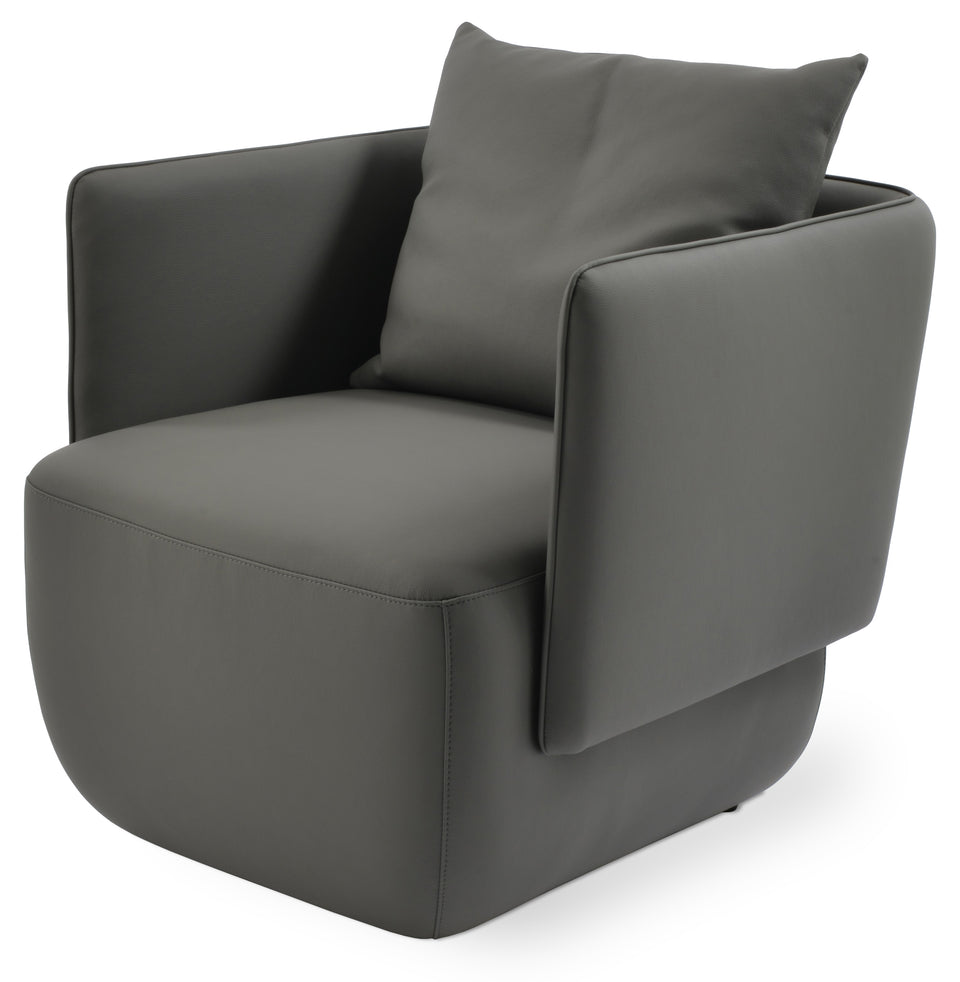 Toronto Lounge Chair.