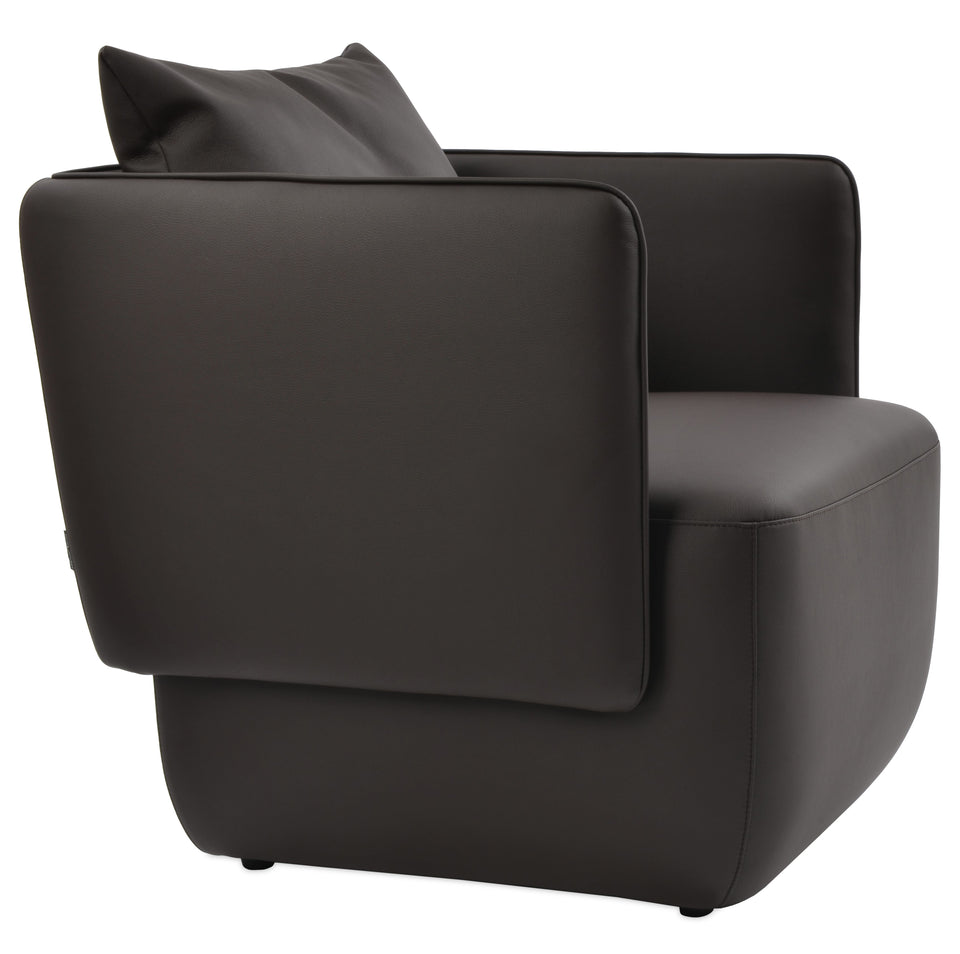 Toronto Lounge Chair.