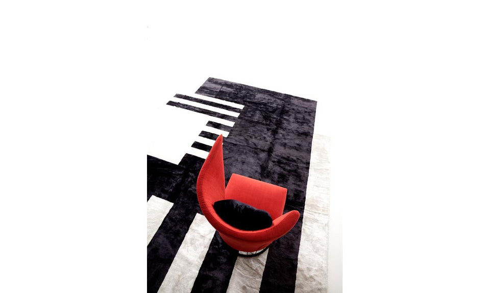 Virgola Chair.