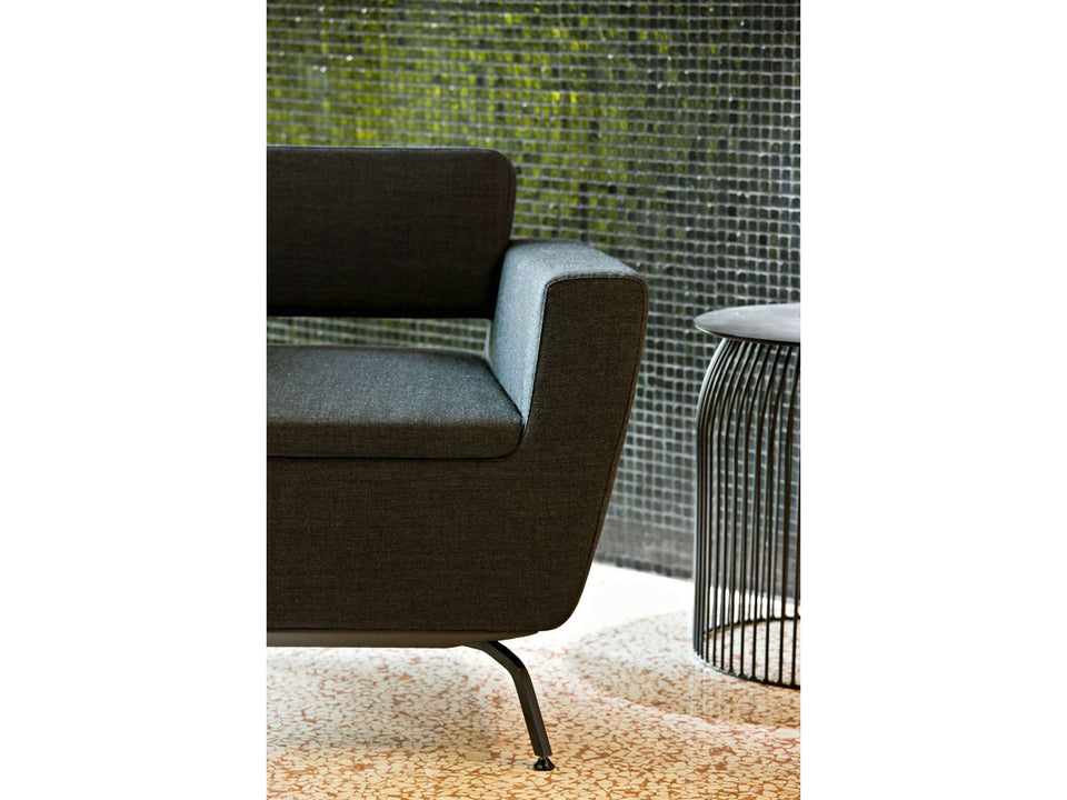 Serie 50 Small Armchair.