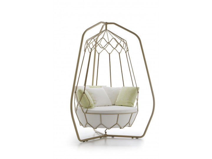 collections/Outdoor_Swing_Hanging_Chairs.jpg