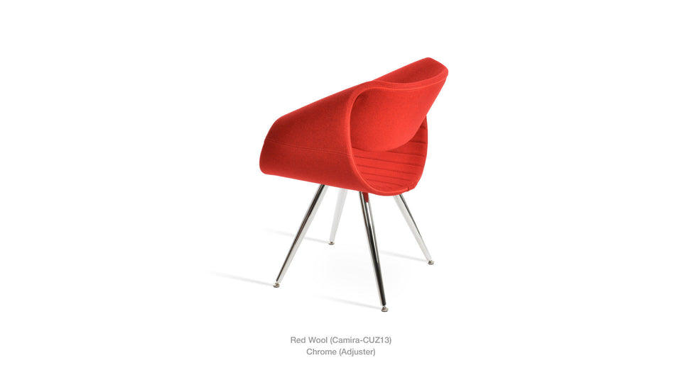 arm chair - detail view