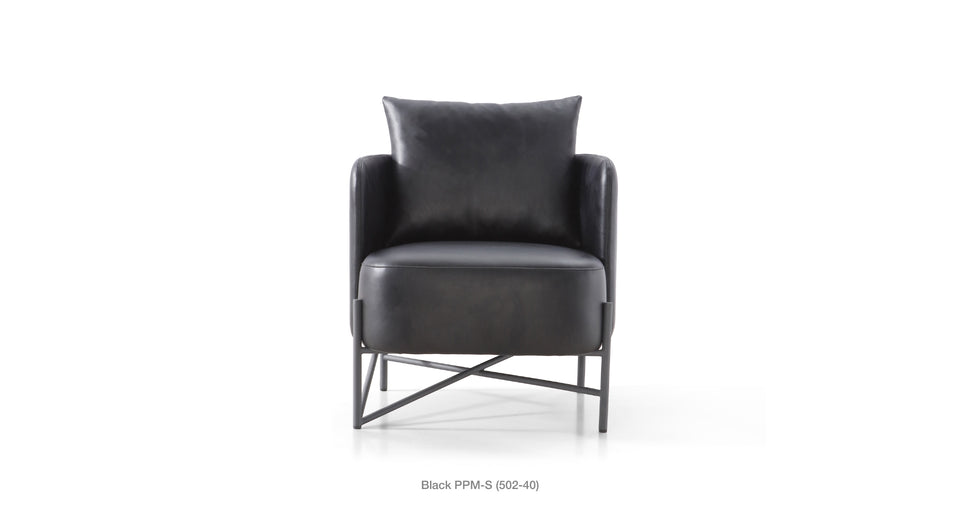 arm chair - detail view