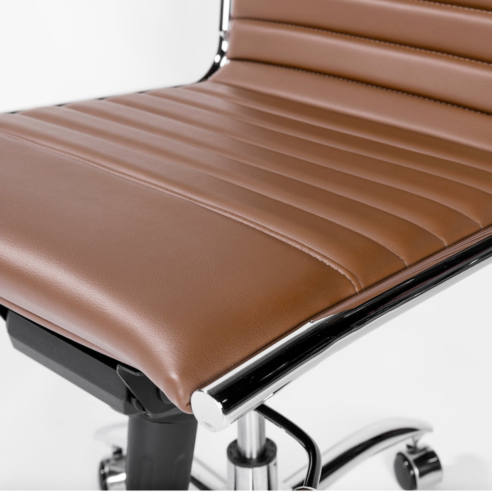 Dirk Low Back Office Chair w/o Armrests
