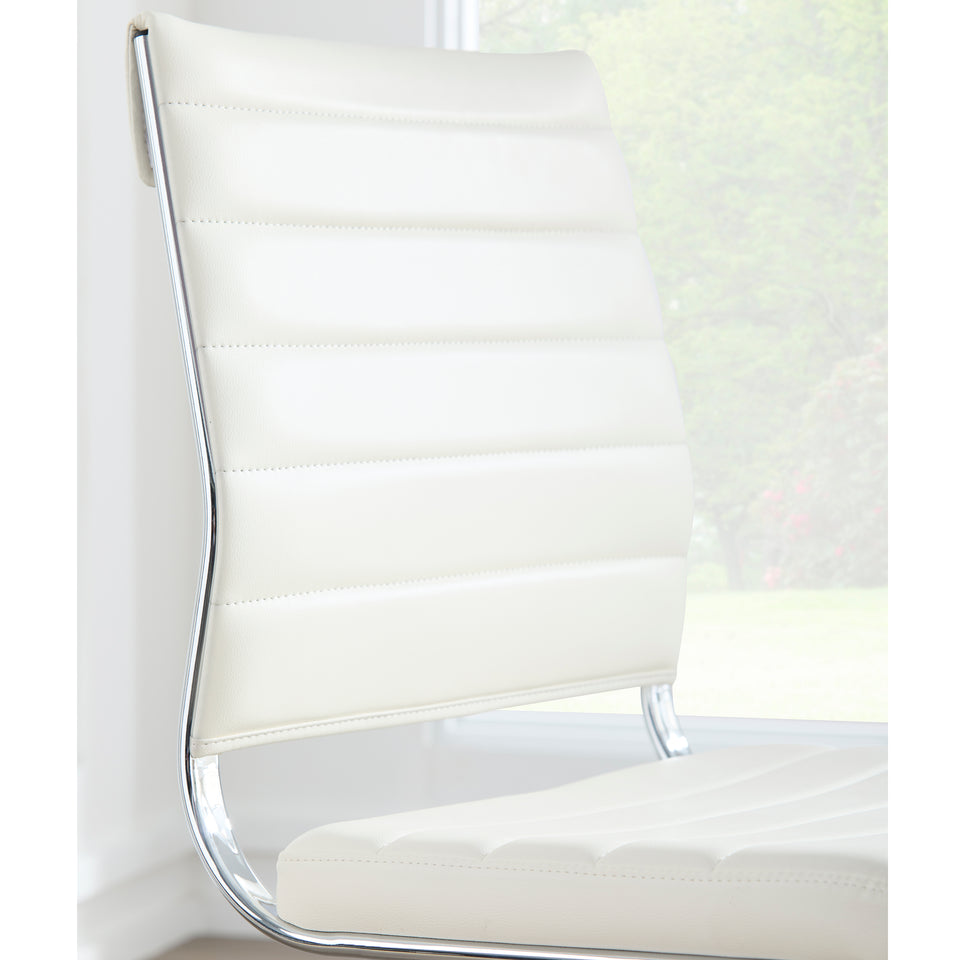 Axel Low Back Office Chair w/o Armrests