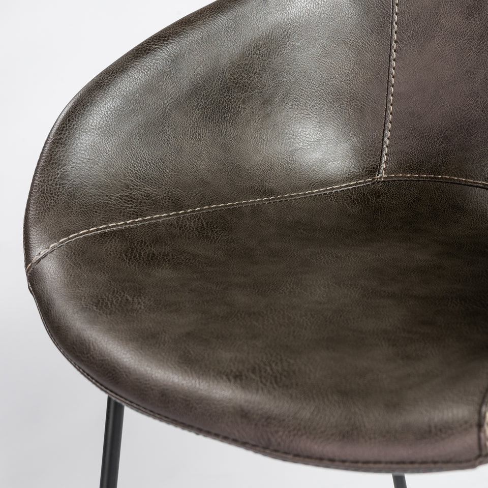 Zach Armchair