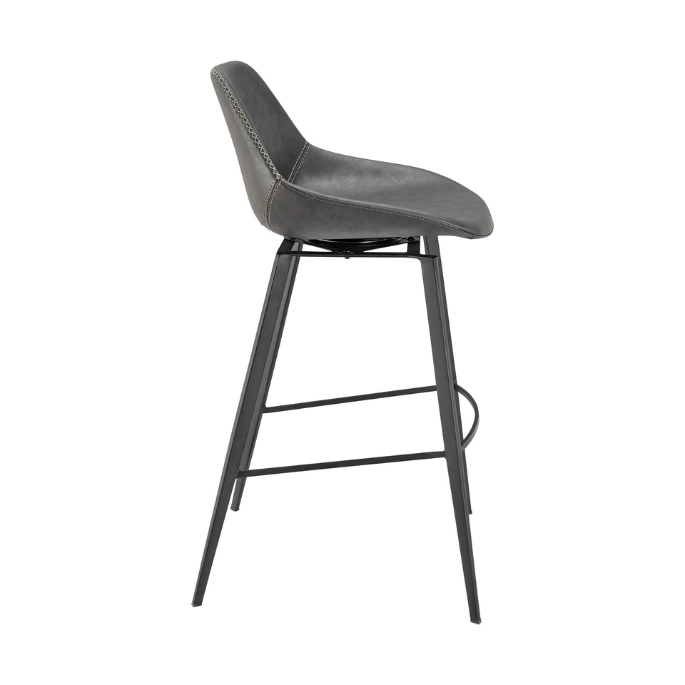 bar stool - detail view