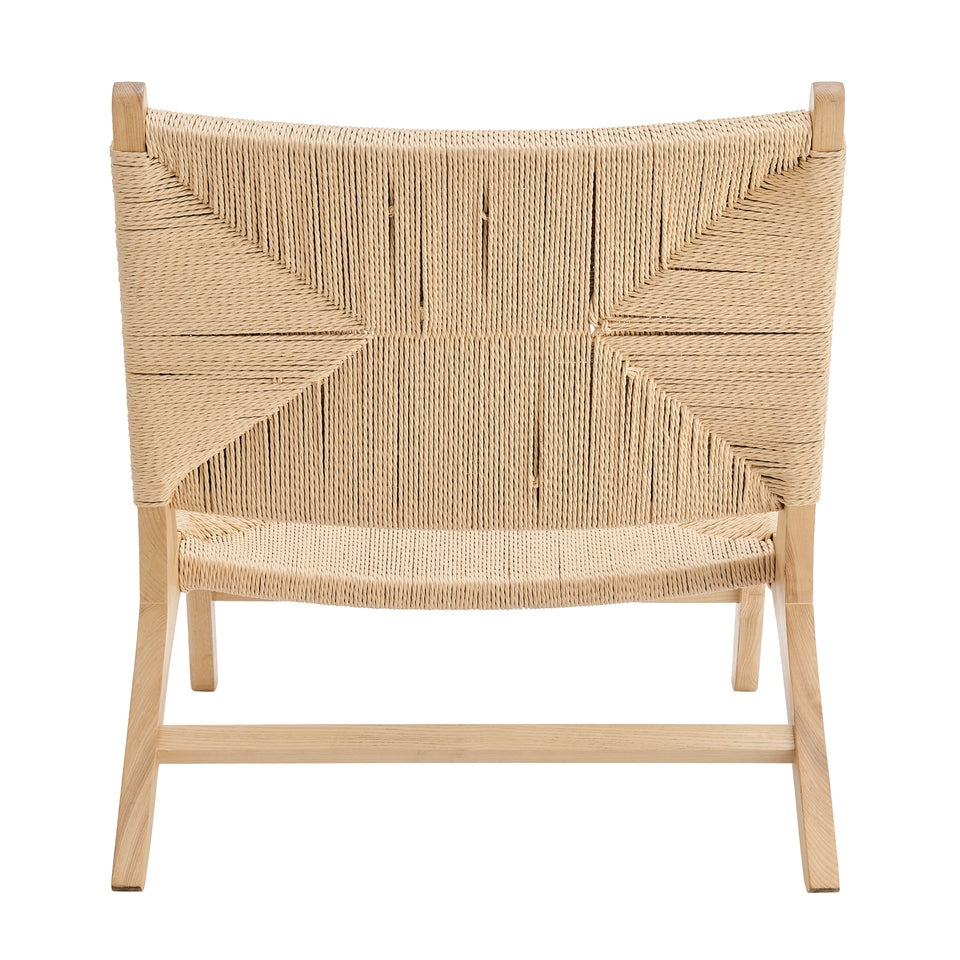 lounge chair - lifestyle setting