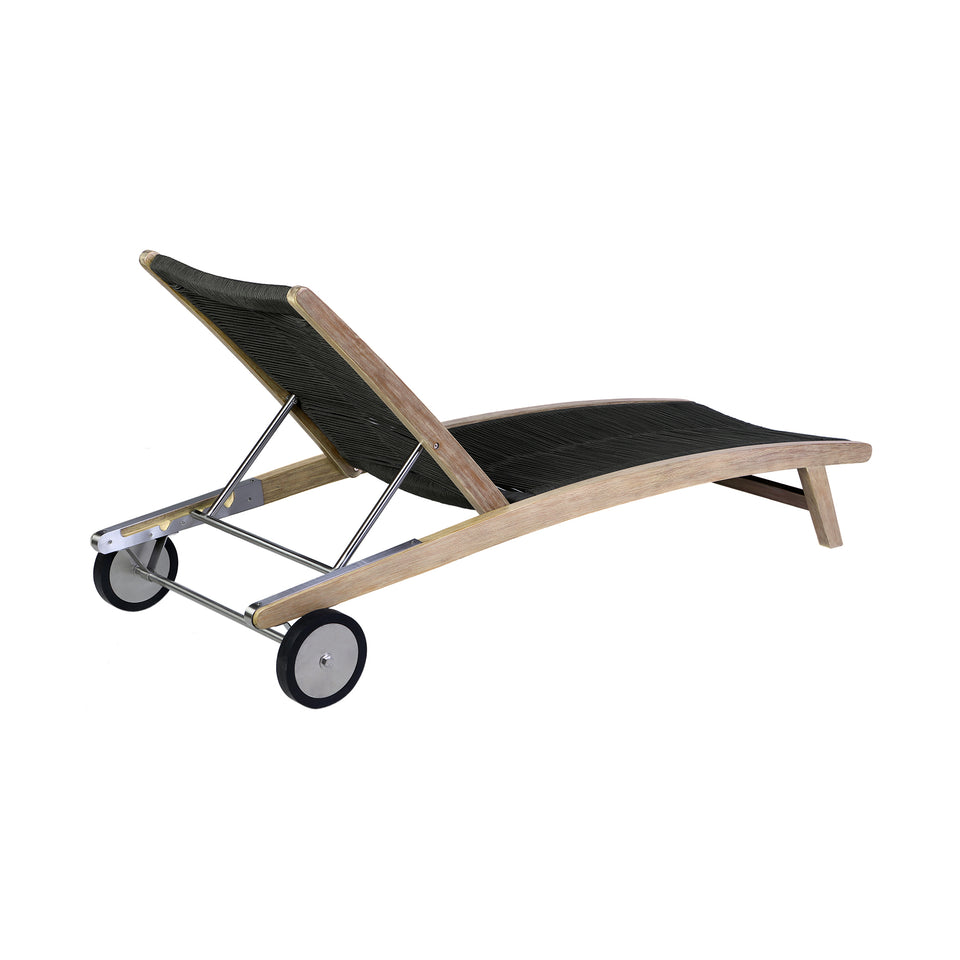 Chateau Outdoor Lounge Chair