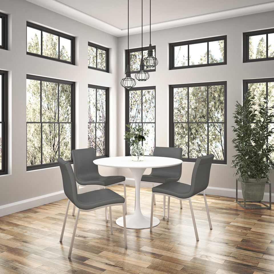 Astrid 40" Round Table