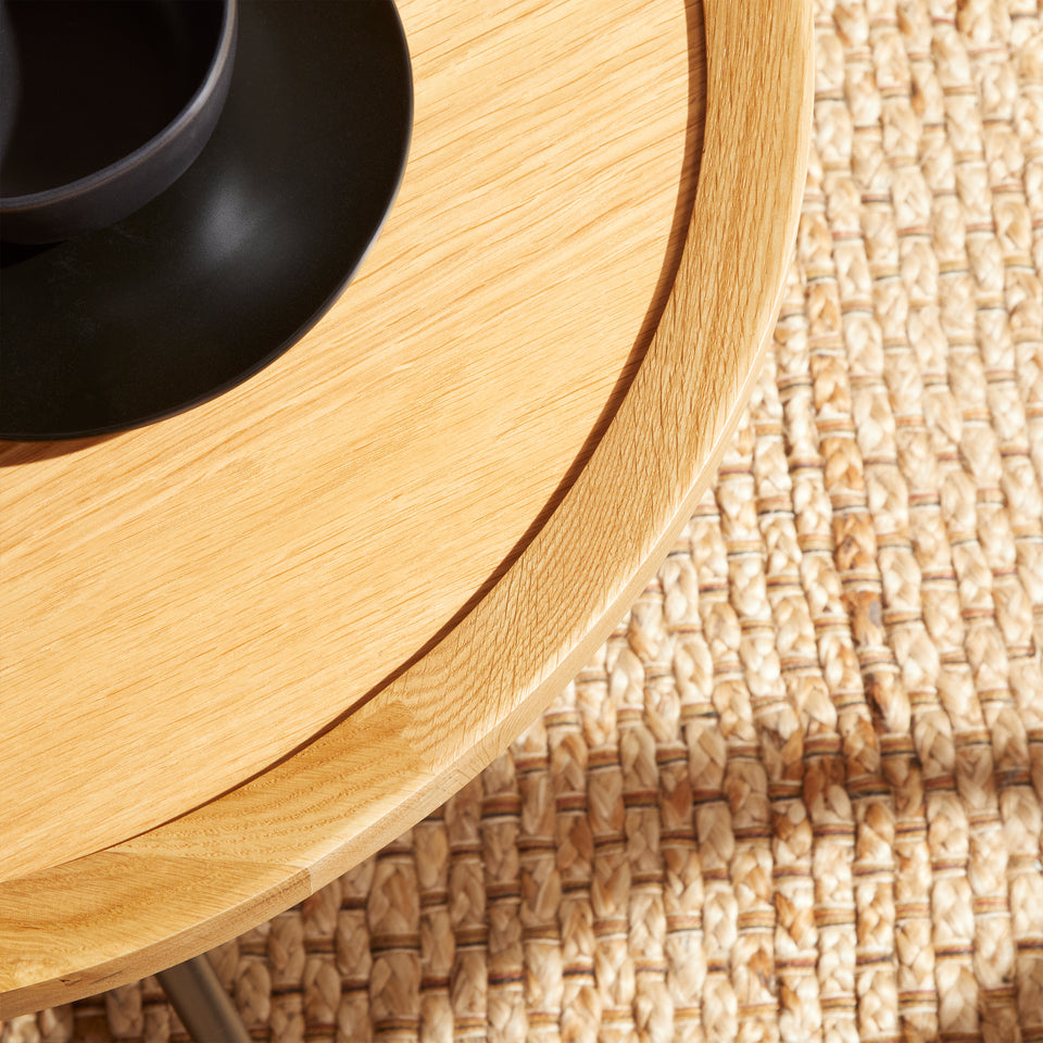 Niklaus 22" Round Side Table