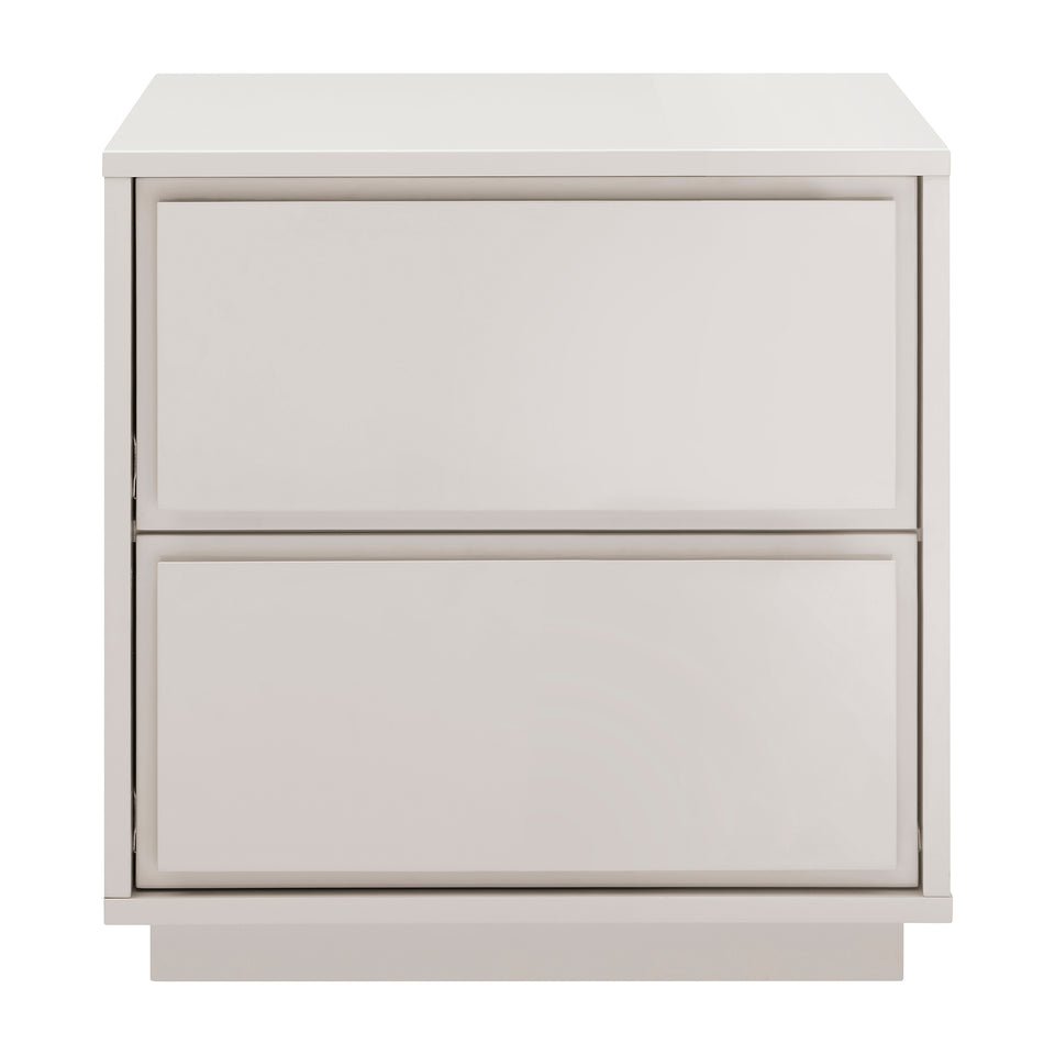 Tresero 23" Side Table