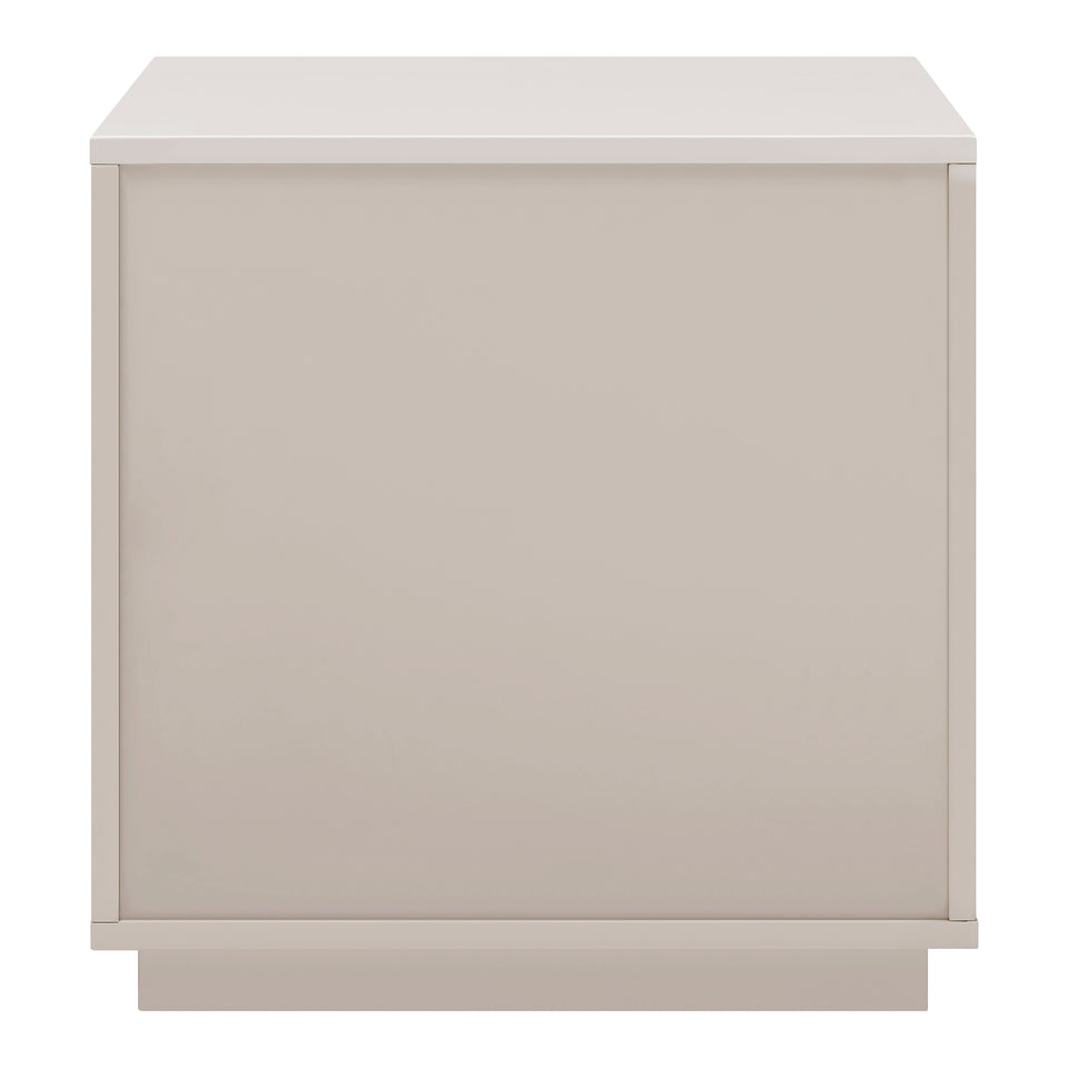 Tresero 23" Side Table