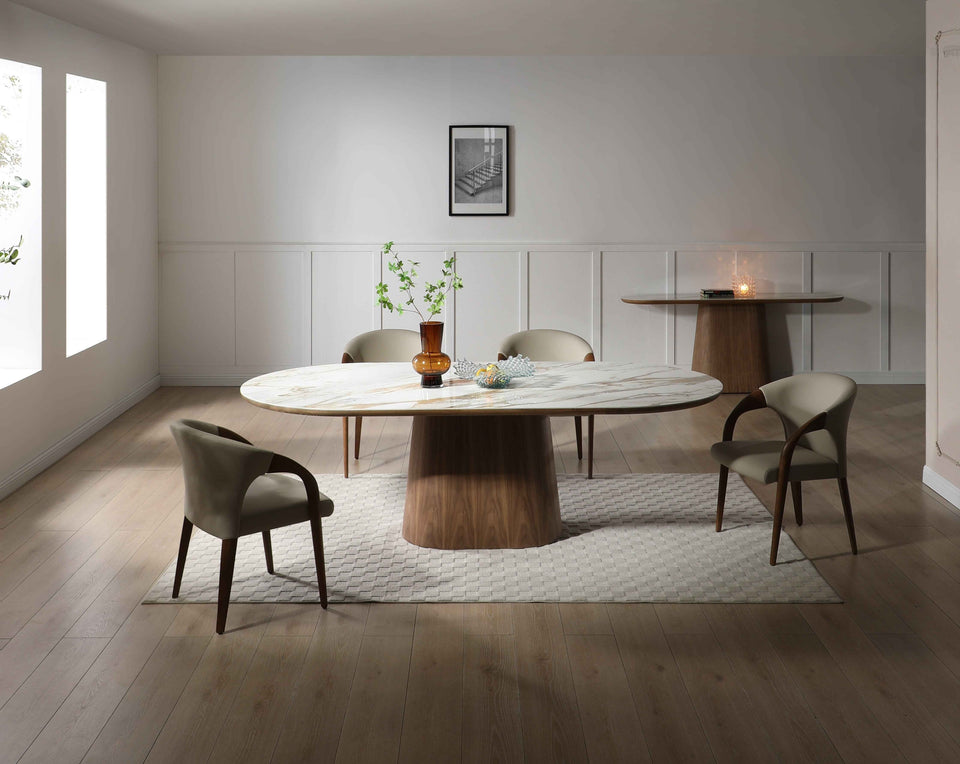 Atrio Dining Table