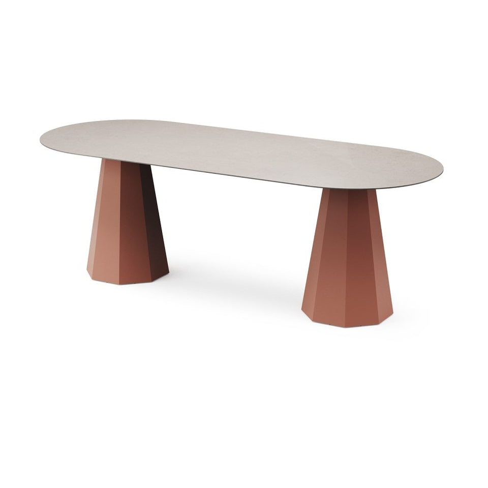 Tori Oval Outdoor Table