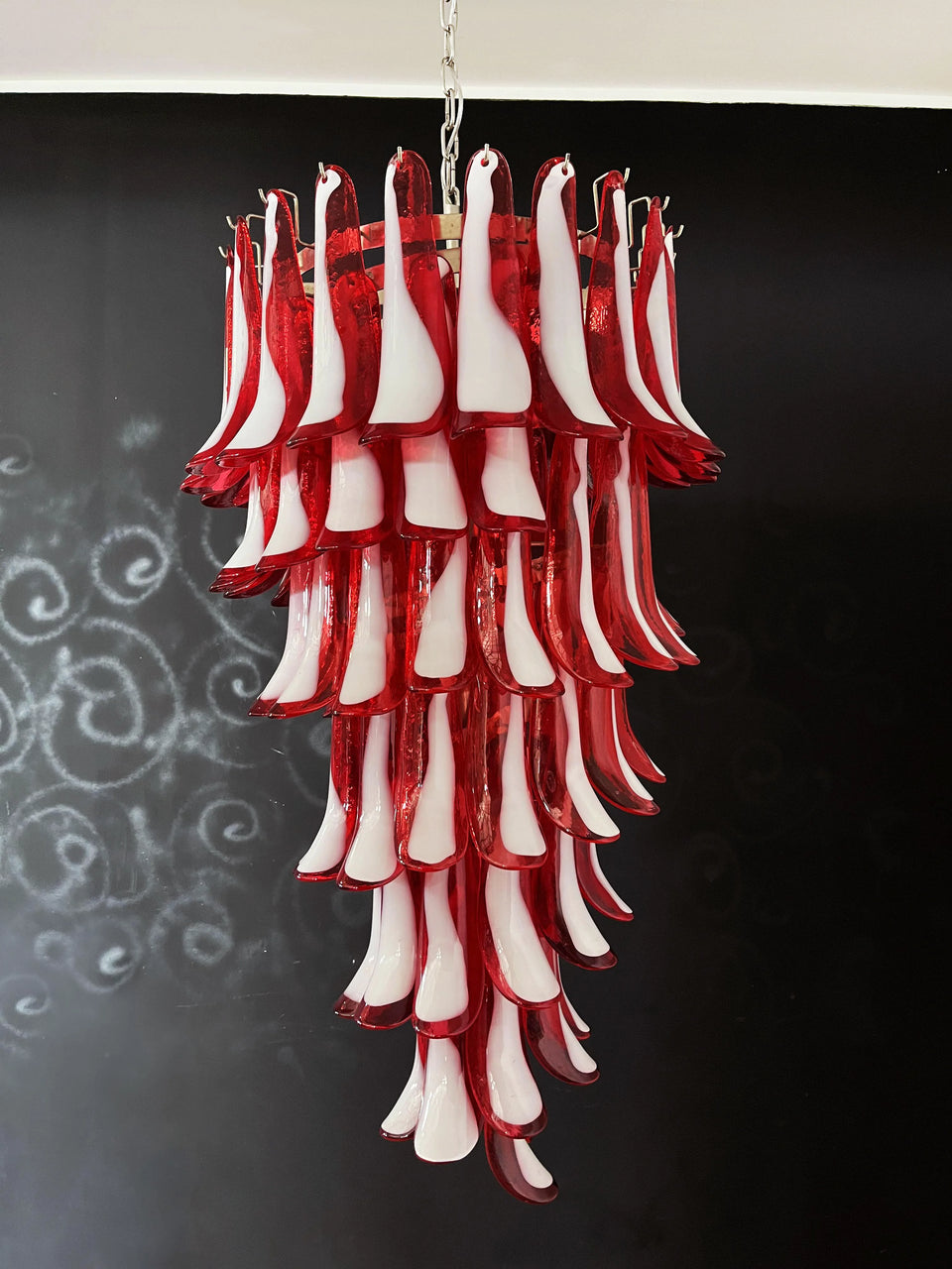 Petals Spiral Murano Red Chandelier